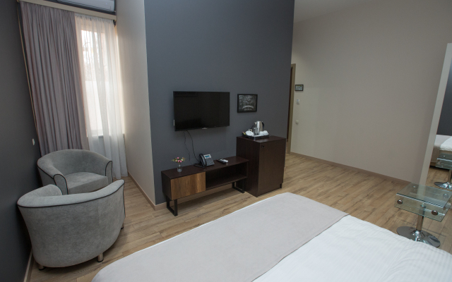 Отель History Tbilisi