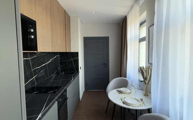 Апартаменты  однокомнатные у набережной в Центре Города