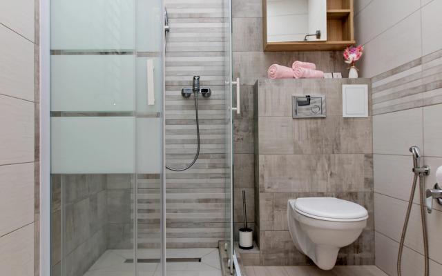Studiya s Terrasoy Private House