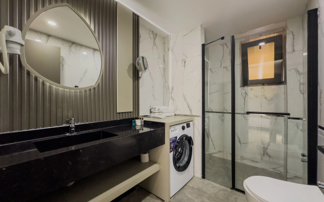 Отель Leaf River Suites