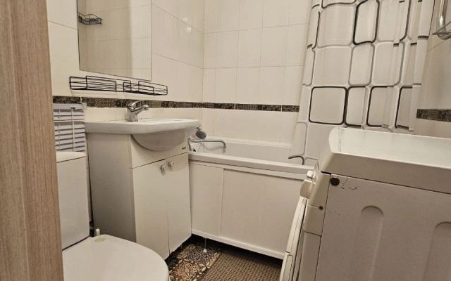 L.V.Hotels na Oruzheynoy 1 Flat