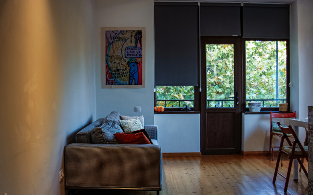 Апартаменты Old Tbilisi Sololaki Apartment