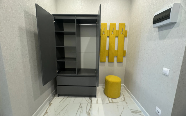 Na Ulitse Geroya Rossii Makarovtsa, 3 Flat