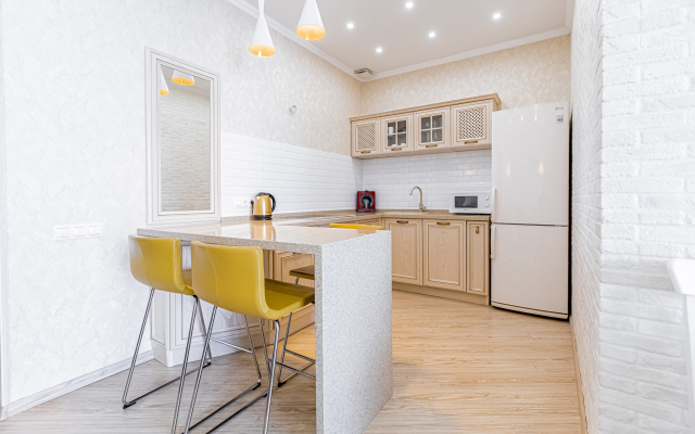 Ideal Khauz Apartments 2