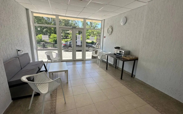 Izi Izi Hotel