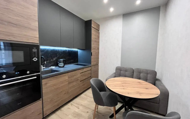 Квартира 2 ком  рядом с метро