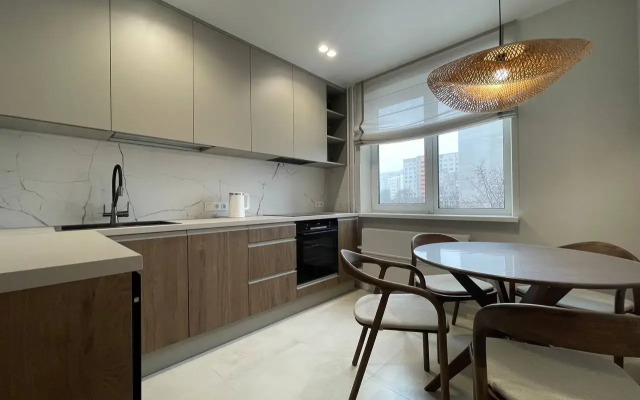 2-komnatnye HomeApart Surganova, 80 Apartments
