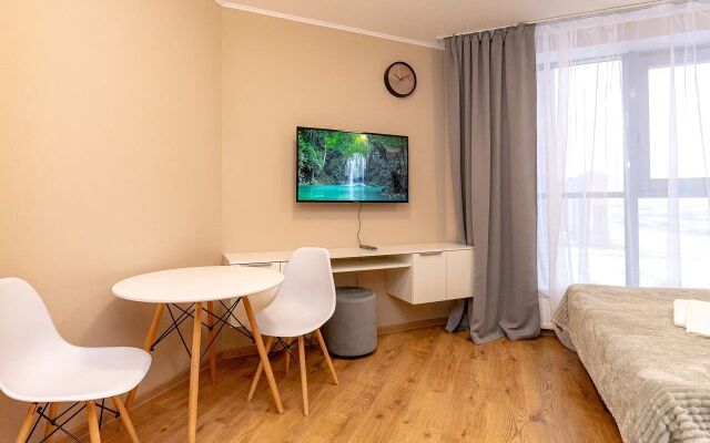 U Metro Parnas 1971 Apartment