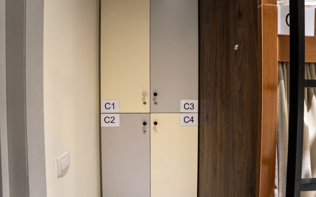 Qlife Hostel