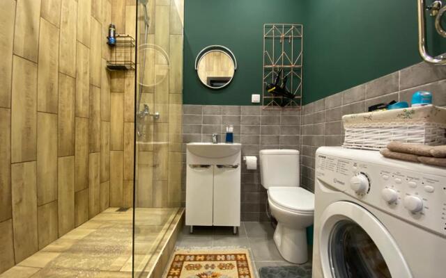 Green FOX Na Ulice Latysheva 3E/1 Apartments