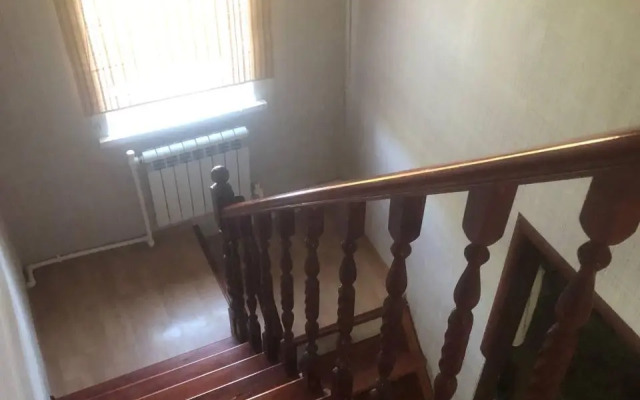 Частный дом Просторный домик