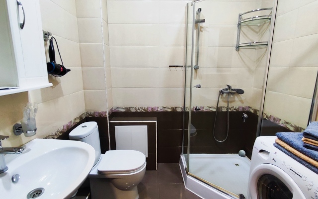 U Istochnika Flat