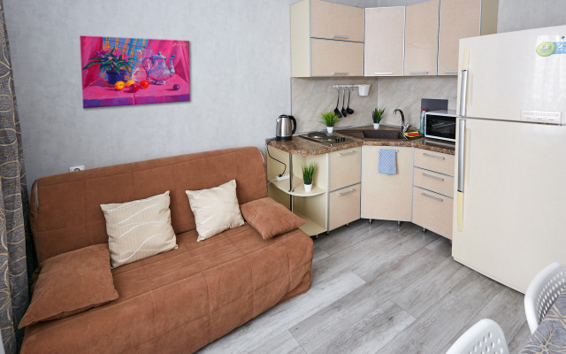 Квартира с балконом на Артюшкова 15