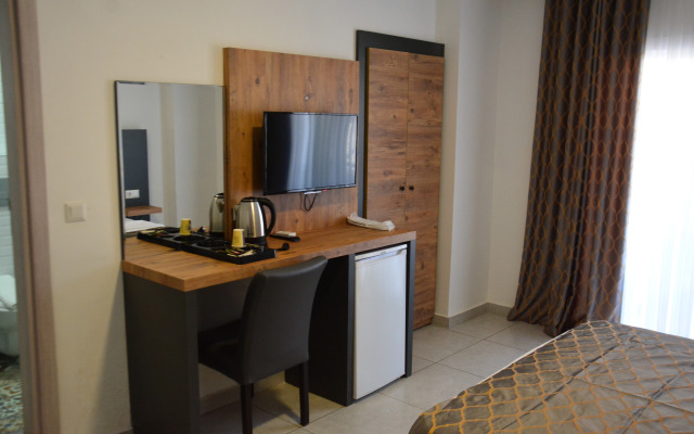 Club Efes Otel