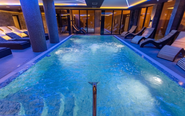 Отель Royal Mountain