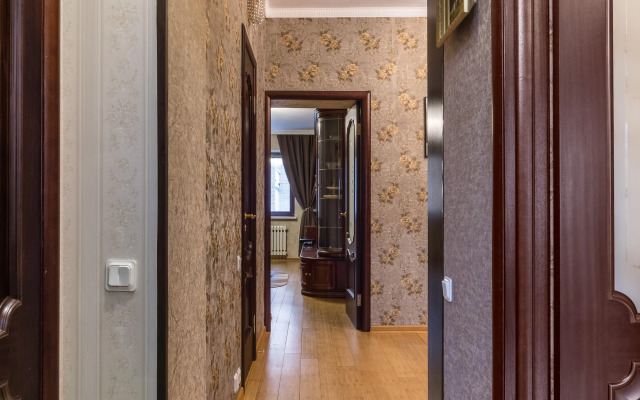 Neoklassika na Vasilyevskom Flat