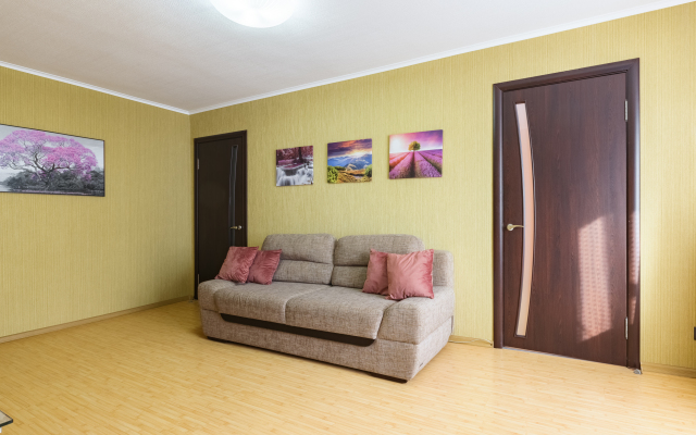 Квартира на Бундурина