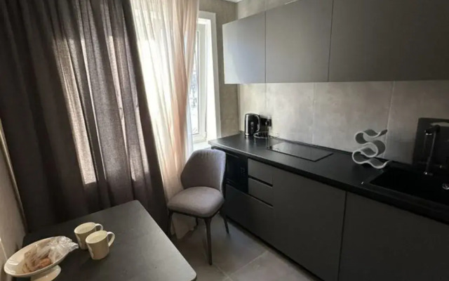 Na Amurskoy 6 Apartments