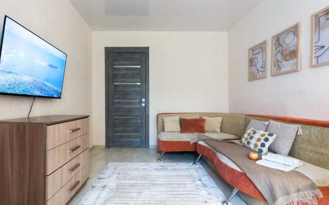 3-Kh Komnatnaya u Zh/d Vokzala Flat