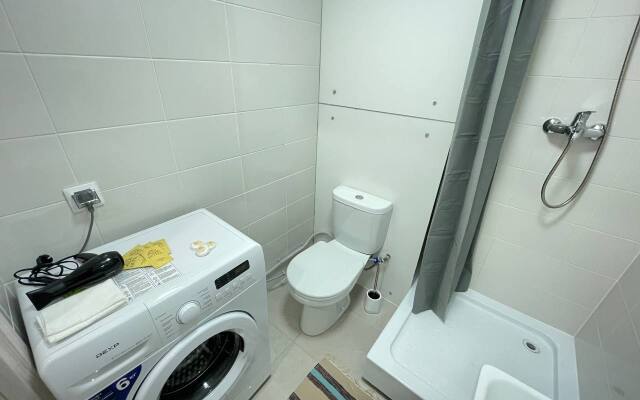 Ujutnaja studija v ZhK Ljublinskij park Flat