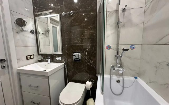 More Kvartir na Pavlika Morozova 24 Apartments