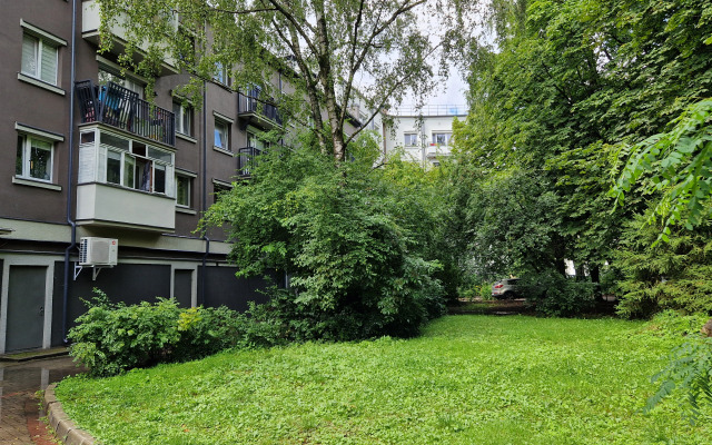 Na Teatralnoy Ulitse Tsentralny Skver Flat