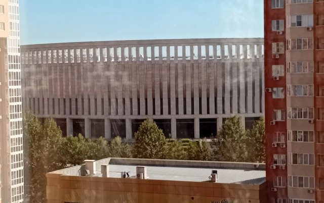 Квартира с видом на стадион