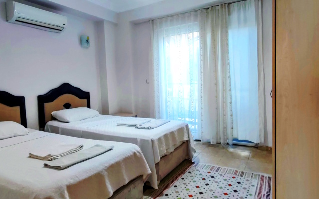 Cileks Apart-Hotel