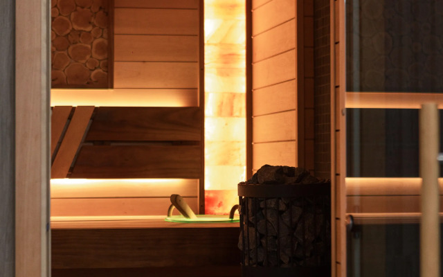 Dynasty Hotel & SPA
