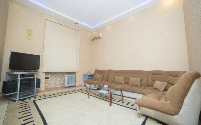 Boulevard Side Baku Apartments
