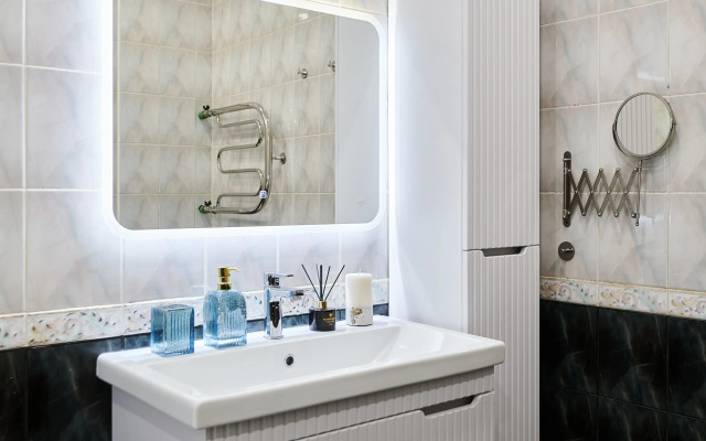 Квартира GM Apartments Двухуровневая с мансардой у Патриарших Прудов