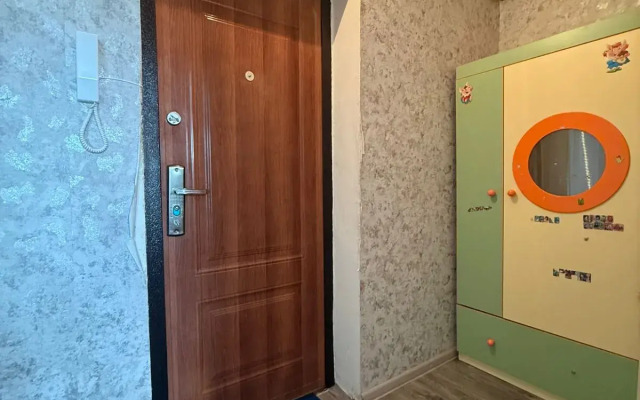 1-Komnatnaya Na Bulvare Tekstilschikov 10 Flat