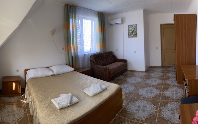Zolotyie Peski Mini-Hotel