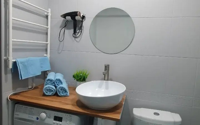 Studiya ryadom s Olimpiyskimi obyektami Flat