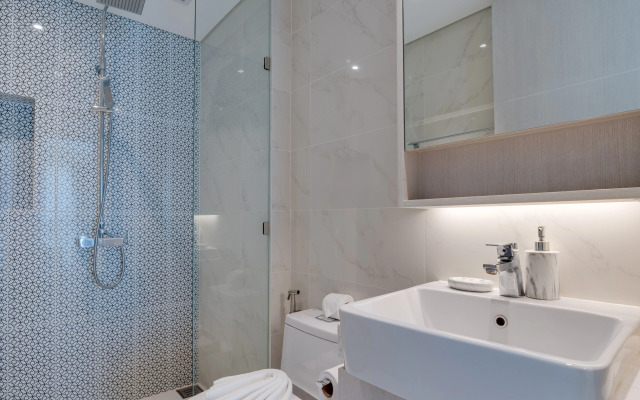 Cassia Residences ot Continent Apartments