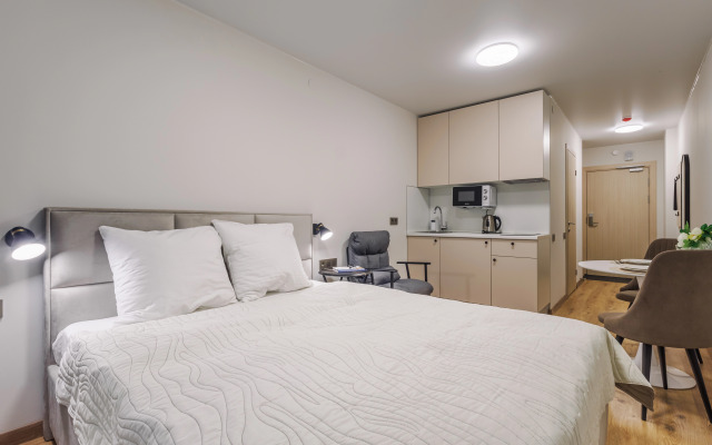 U Metro Kirovskiy Zavod Apartments