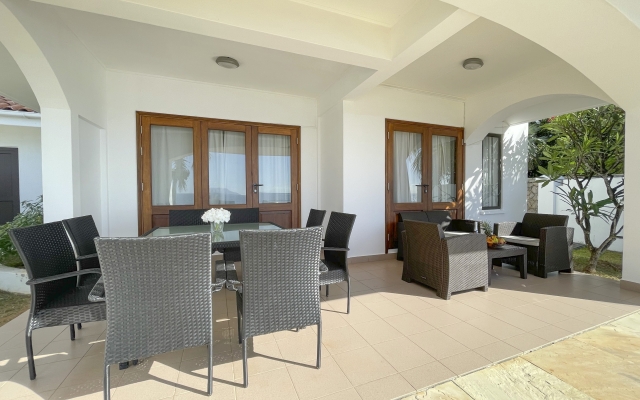 Beach View Villa - Beauvallon villas