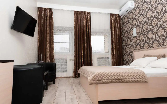 Отель Надежда