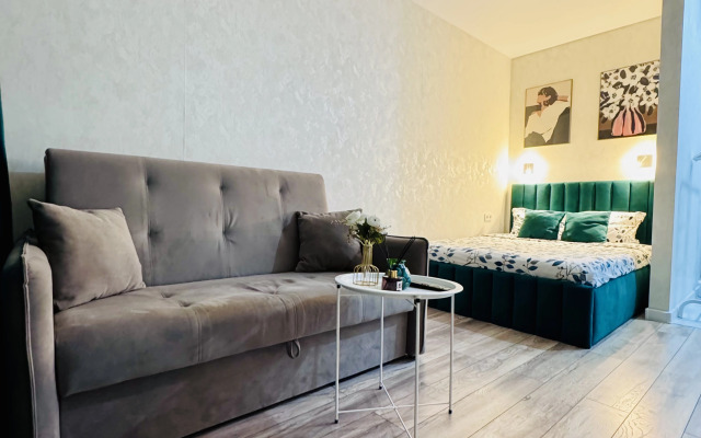 Studiya Iizumrud 21 etazh Flat