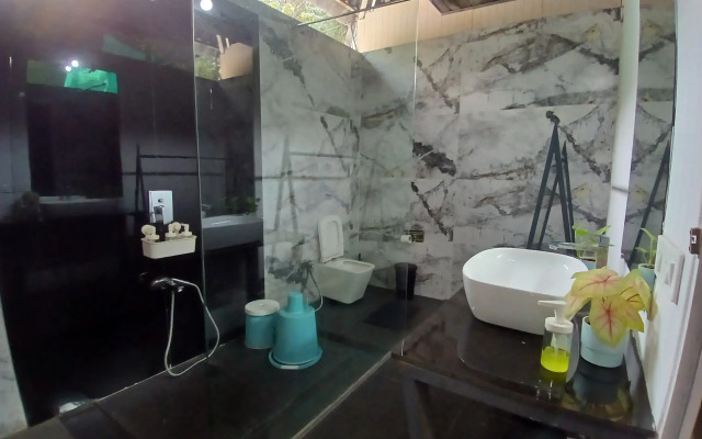 Курортный Отель Nature's Cove