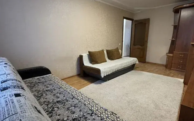 Квартира на Бажова 15