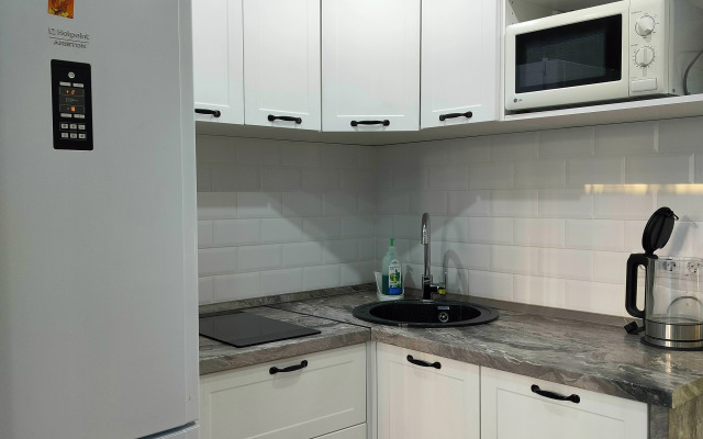 Na Sevastopolskoy Ulitse 9A Flat