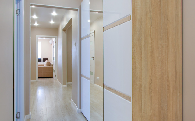 Апартаменты Трёхкомнатные в центре города по Ленинградской 2