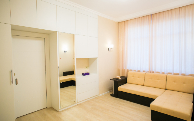 Na Selskokhozjajstvennoj 16/1 Apartments