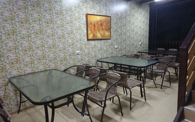 Rich Guest House