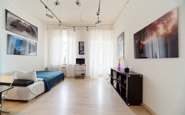 Апартаменты  Art-Home Рядом с Дворцовой Площадью