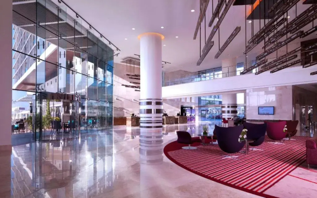 Yas Plaza Mangroves by IHG