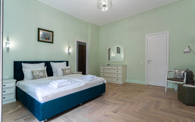 V Amalienau Flat