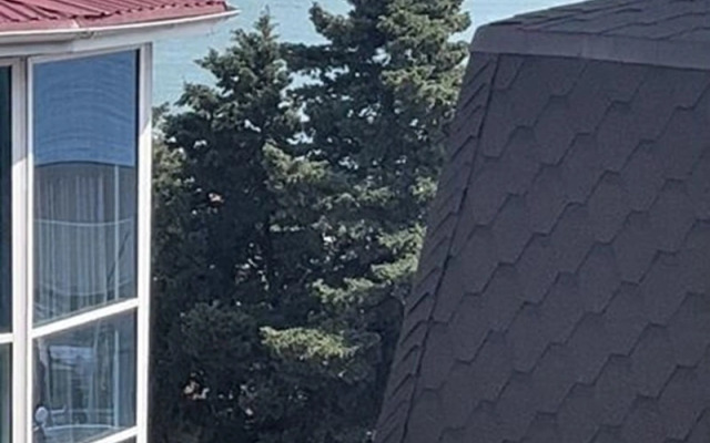 Квартира однокoмнaтная 37 м² пeрвaя линия у мopя