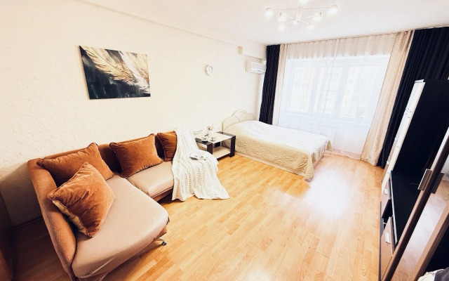 Na Petra Yermolaeva 1 Flat